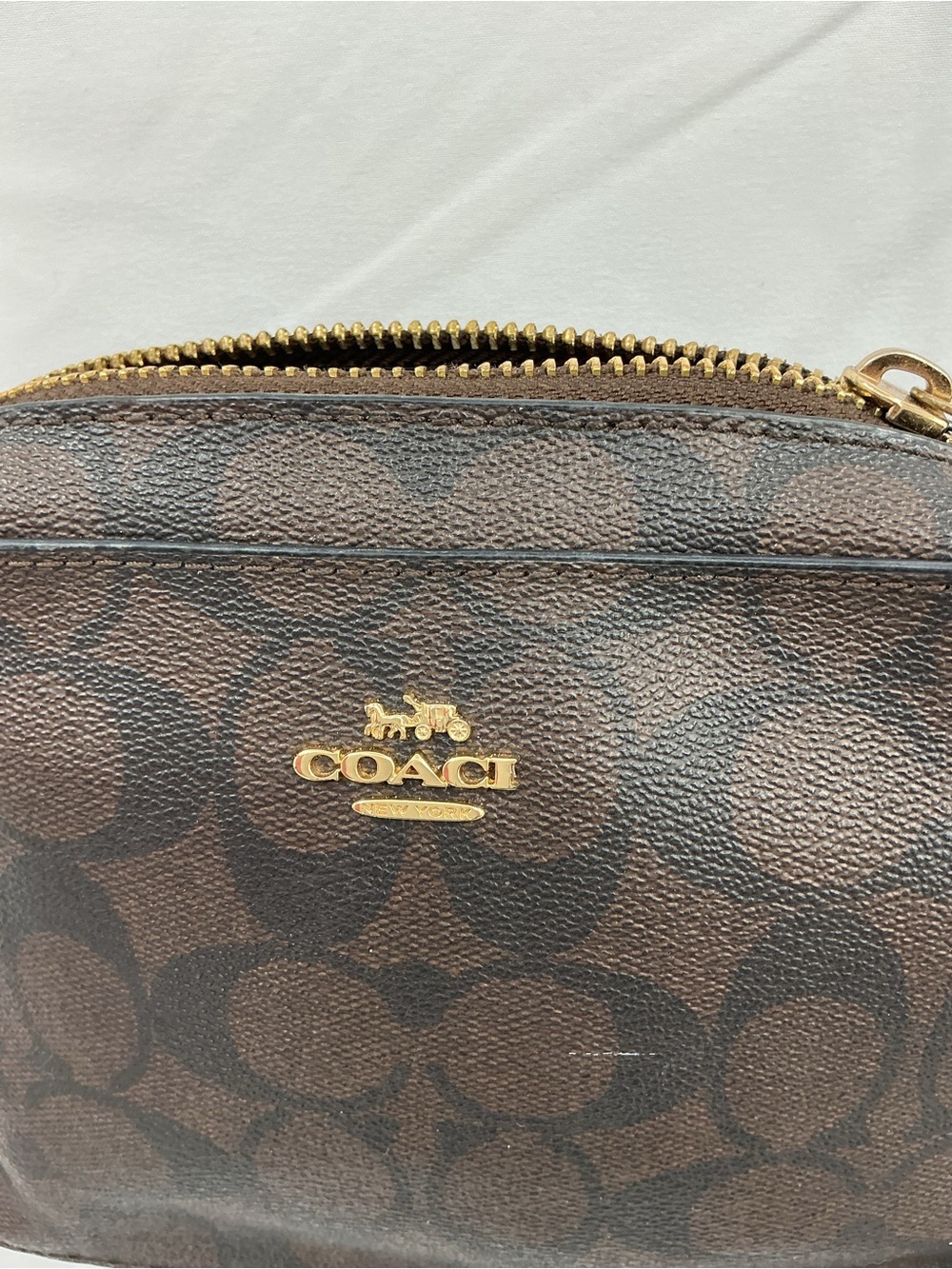 Coach Brown Signature Small Crossbody with Black Strap D17 - Picture 3 of 7